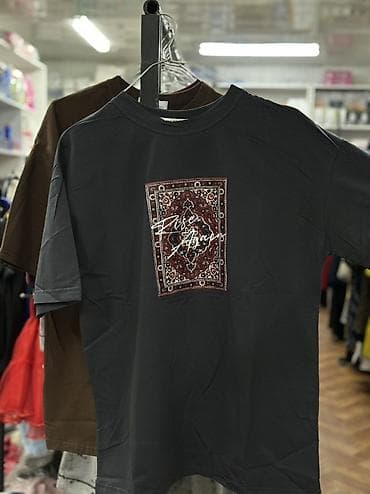 роналду футболка: Футболки базовые с минималистичными принтами/логотипами. - Крой — 8