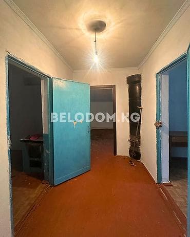 туз село: 🏠Продается дом в с. Петровка Нижняя зона, от трассы - 200м 🟡Саманный — 3