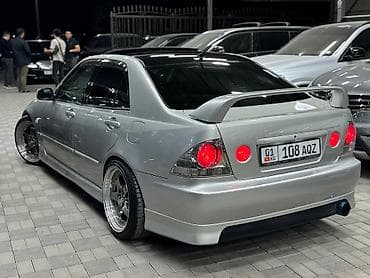 alba: Toyota Altezza: 2002 г., 2 л, Автомат, Бензин, Седан — 5