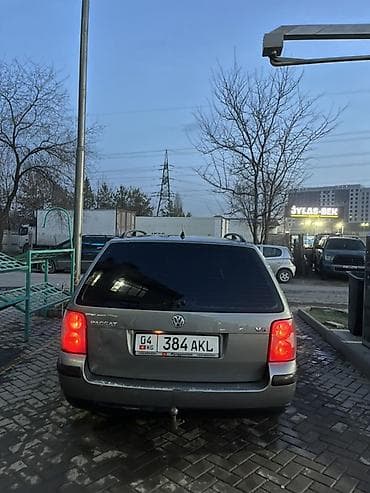 golf iv: Volkswagen Passat Variant: 2001 г., 2.3 л, Механика, Бензин, Универсал — 4