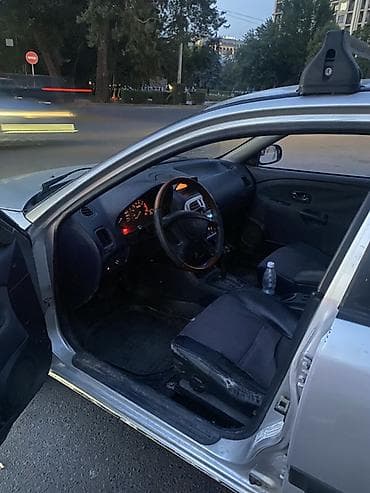 lancer 10: Mitsubishi Carisma: 2000 г., 1.8 л, Автомат, Бензин, Хэтчбэк — 8