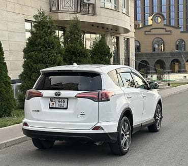 Транспорт: Toyota RAV4: 2018 г., 2.5 л, Автомат, Бензин, Кроссовер — 3