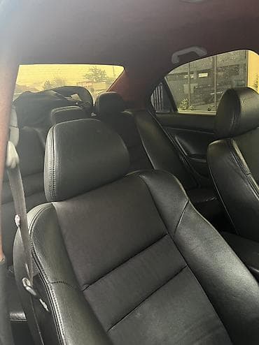 на акорд: Honda Accord: 2003 г., 2.4 л, Ручные, Седан — 5