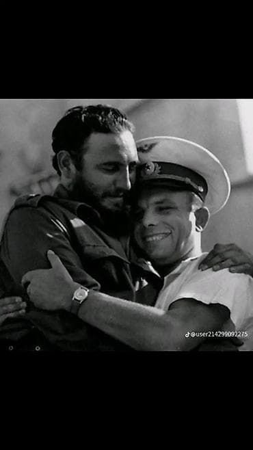 картины: Черно-белая фотография (репродукция/постер) - Сюжет: эмоциональный — 1