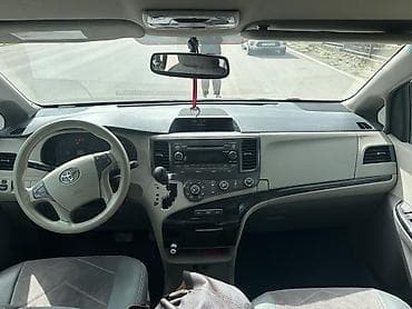 toyota mk4: Toyota Sienna: 2012 г., 2.7 л, Автомат, Бензин, Минивэн — 2