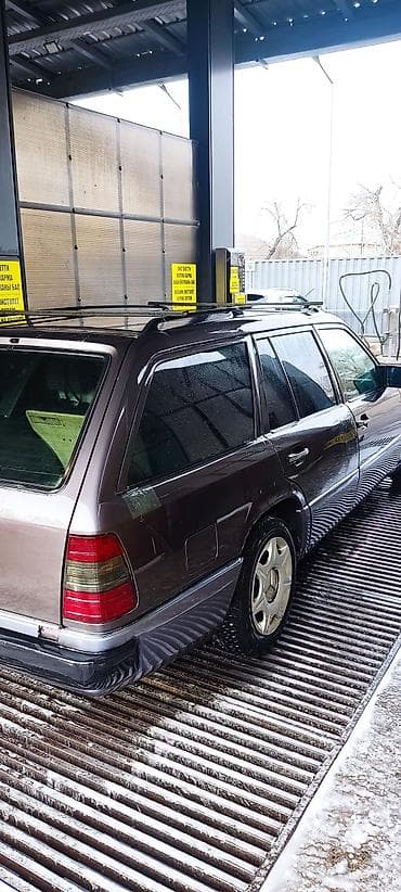 мереседес 124: Mercedes-Benz W124: 1992 г., Универсал — 3