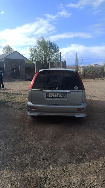 срочно продаю хонда стрим: Honda Stream: 2003 г., 1.7 л, Автомат, Бензин, Минивэн — 2