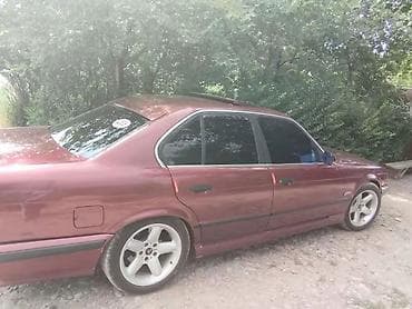 rolls royce silver ghost: BMW 5 series: 1995 г., 2.5 л, Механика, Седан — 3