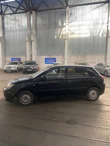 corolla s: Toyota Corolla: 2004 г., 1.4 л, Механика, Бензин, Хэтчбэк — 2