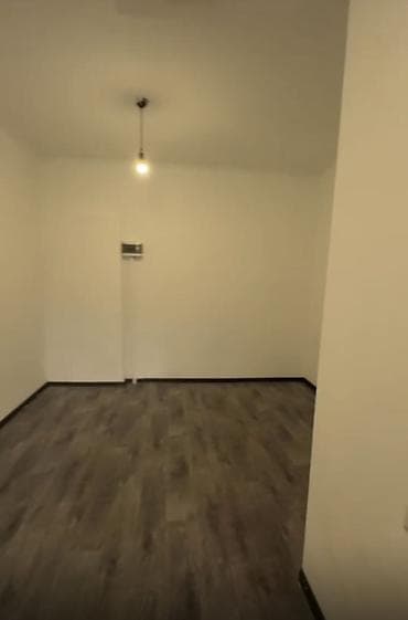 Продажа квартир: 1 комната, 36 м², 106 серия улучшенная, Цокольный этаж этаж, Дизайнерский ремонт — 4