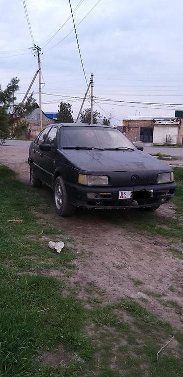Volkswagen Passat: 1989 г., 1.8 л, Механика, Бензин, Седан — 1