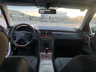 w210 4matic: Mercedes-Benz E-Class: 2000 г., 3.2 л, Типтроник, Бензин, Седан — 8