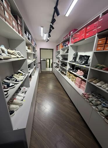 дом торговли: Продаётся готовый бизнес — магазин женской обуви! 📍 Отличная локация — 1
