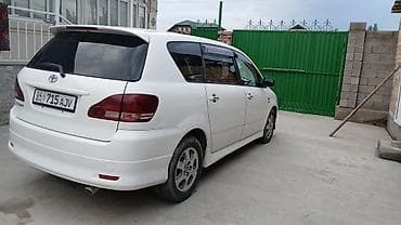 mers c class: Toyota Ipsum: 2002 г., 2.4 л, Автомат, Бензин, Минивэн — 5