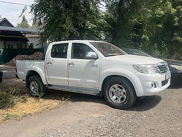 Продажа авто: Toyota Hilux: 2014 г., 2.7 л, Механика, Бензин, Пикап — 1