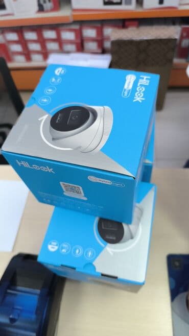 камеры слежения: Камера видеонаблюдения Hikvision с черно-белым корпусом обеспечивает — 8