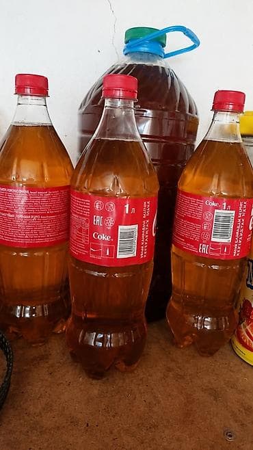 сахарная бутылка: 100% табигый бал🍯 
Жаны кантсыз жана кошулмасыз таза бал сатылат🐝 — 1