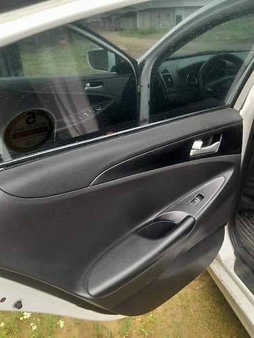 сания: Hyundai Sonata: 2014 г., 2 л, Автомат, Газ, Седан — 5