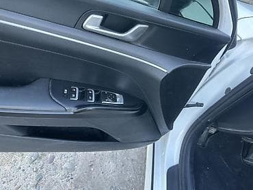 Kia K5: 2022 г., 2 л, Газ, Седан — 7