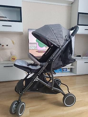 детские коляски zippy type 1: Прогулочная коляска-трость/книжка с механизмом компактного сложения — 1