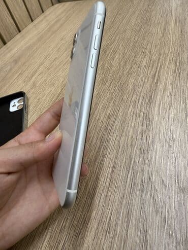 телефоны обмен: IPhone 11, Б/у, 128 ГБ, Белый, Зарядное устройство, 75 % — 2