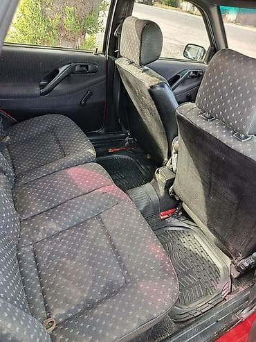 Транспорт: Volkswagen Passat: 1996 г., Механика, Бензин, Седан — 3
