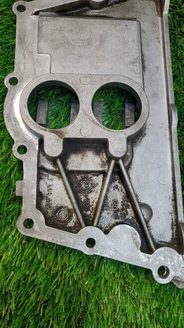 n62: Крышка головки блока N62 для BMWв E65\E66 Номер 7 506 422 Состояние — 4