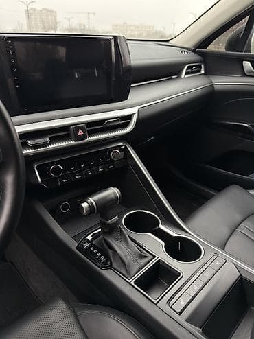 mercedes e200: Kia K5: 2021 г., 2 л, Газ — 8