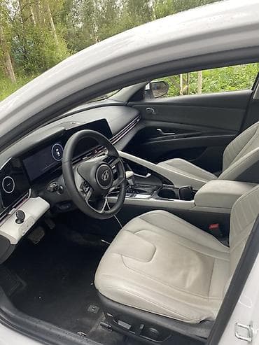 Hyundai Avante: 2021 г., 1.6 л, Автомат, Бензин, Седан