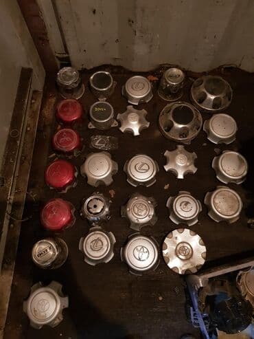 делика кузов: Колпачки на Тойоту, митсубиси, исузу, Ниссан На японские машины. Есть — 1