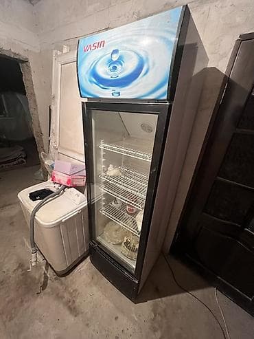 Холодильное оборудование: Кондитерские, Для напитков, Для молочных продуктов, Б/у — 2