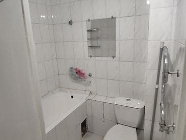 Квартиры: 3 комнаты, 58 м², 4 мкр 104 серия, 4 этаж, Косметический ремонт — 5