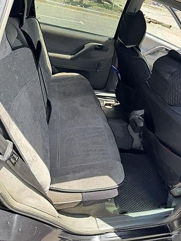subaru foreste: Volkswagen Passat Variant: 1994 г., Механика, Бензин, Универсал — 9