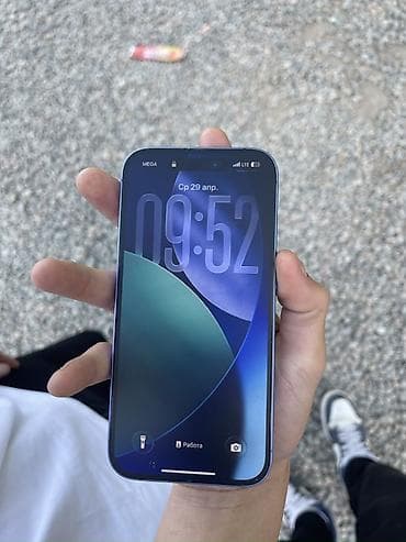 logitech brio 4k: IPhone 16, Новый, Синий, 93 % — 2