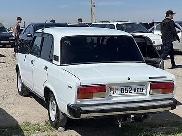 ВАЗ (ЛАДА) 2107: 2003 г., 1.6 л, Механика, Бензин, Седан