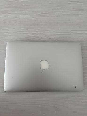 iris xe: Apple MacBook Air 11.6" - Экран: встроенная матрица. - Графика — 2