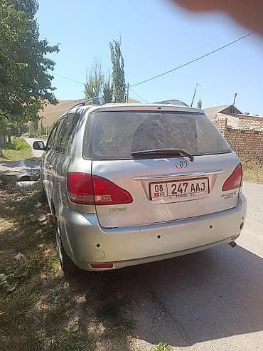 kia carnival 2002: Toyota Avensis Verso: 2003 г., 2 л, Автомат, Бензин, Минивэн — 3