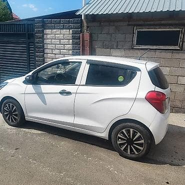 es 2020: Chevrolet Spark: 2020 г., 1 л, Автомат, Бензин, Хэтчбэк — 3
