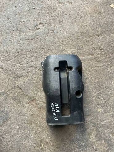 купить мицубиси паджеро спорт в бишкеке: Mitsubishi Airtrek/Outlander Пластик салона, Митсубиси — 1