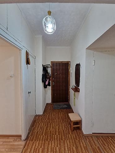 Продажа квартир: 3 комнаты, 62 м², 10 мкр 105 серия, 3 этаж, Косметический ремонт — 9