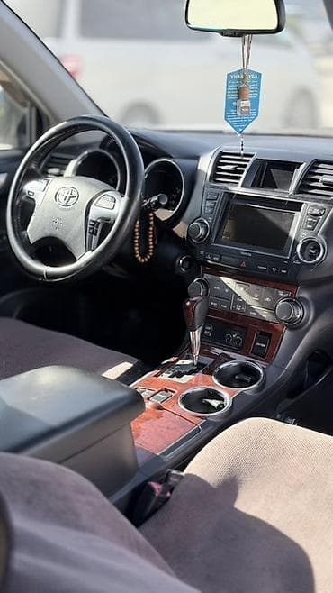 крыло хайлендер: Toyota Highlander: 2010 г., 3.5 л, Автомат, Бензин, Внедорожник — 4