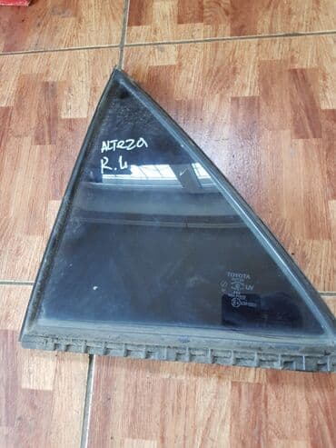 губа на ваз: Toyota Alteza форточка дверная Тоета Алтеза Задняя левая дверная — 1