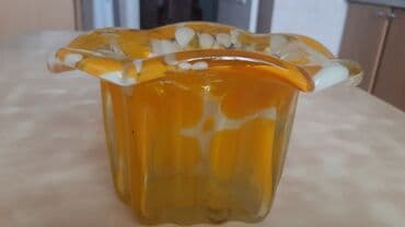 ваза бокал: Продаю вазы сов.пр-во, цвет.стекло, без дефектов,цена каждой по 450с — 5