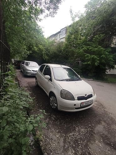 лаба: Toyota Vitz: 2001 г., 1 л, Автомат, Бензин, Хэтчбэк — 4