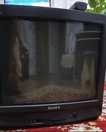 1300 сом!!!Телевизор Sony Trinitron KV-G21M2 (кинескопный, 21") -