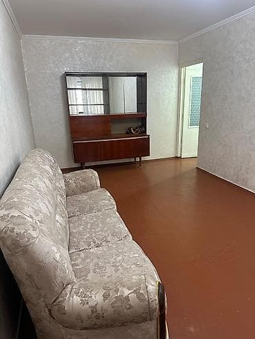 Сдаётся на долгий срок 2к квартира в 8-микрорайоне 16дом, рядом с 64 — 2