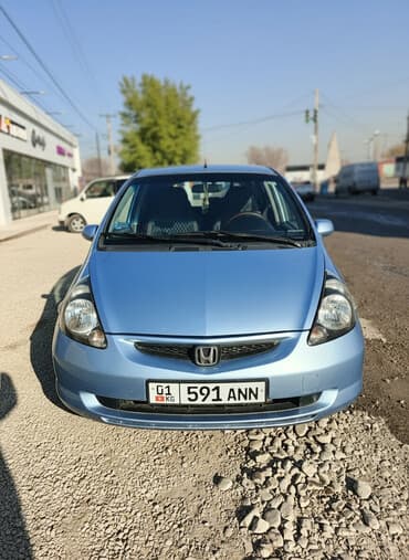 бу авто в кредит без первоначального взноса рядом просп. жибек жолу, бишкек: Honda Jazz: 2003 г., 1.4 л, Механика, Газ, Хэтчбэк — 1