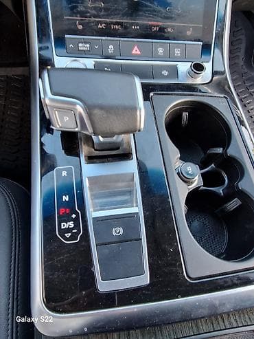 spark 7: Audi Q7: 2020 г., 3 л, Автомат, Бензин, Кроссовер — 8