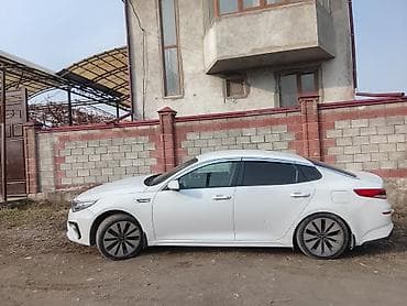 rav 4 2015: Kia K5: 2019 г., Седан — 3