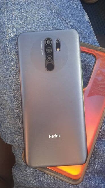 чехлы бу: Redmi, Redmi 9, Б/у, 64 ГБ, цвет - Серый — 2